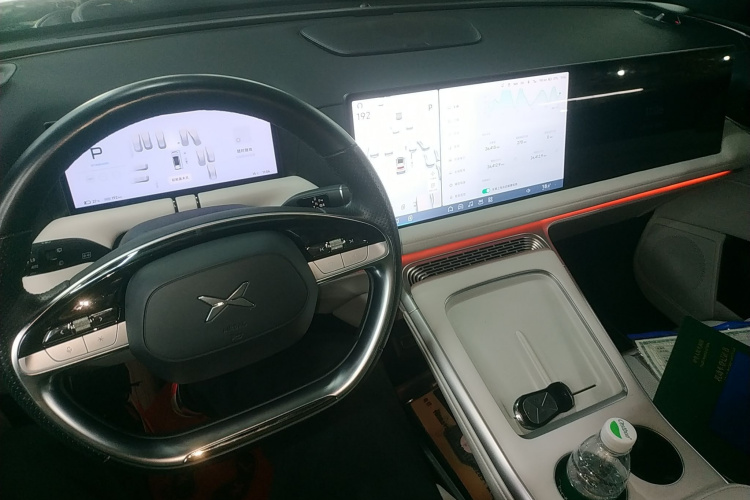 小鹏G9 2024款 702 Max中控内饰7002