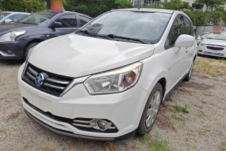 启辰R50 2016款 1.6L 自动精英版