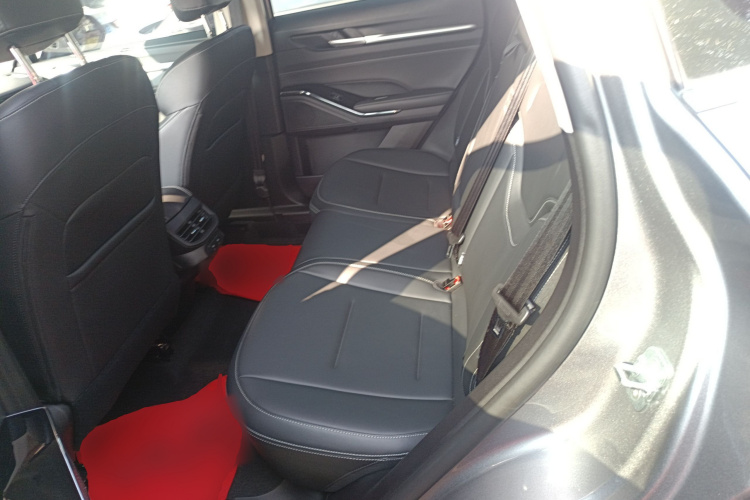 哈弗H6 2021款 第三代 2.0T 自动两驱Max中控内饰21