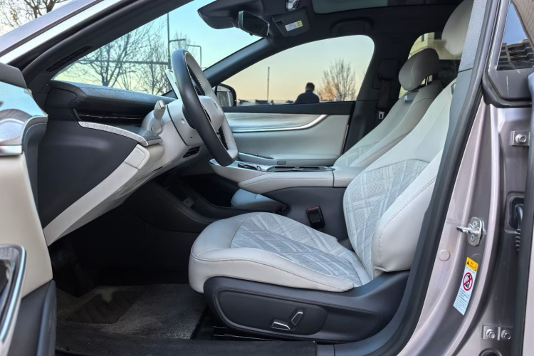 长安启源A07 2024款 纯电 真香版 515 精英型中控内饰7002