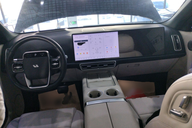 理想汽车 理想L9 2024款 Ultra中控内饰12