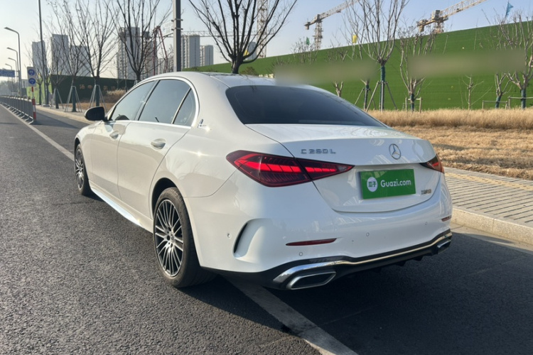 奔驰C级 2023款 C 260 L 运动版车身外观6005