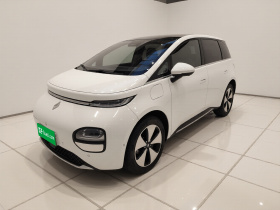 宝骏云朵 2023款 460 Pro 灵犀版