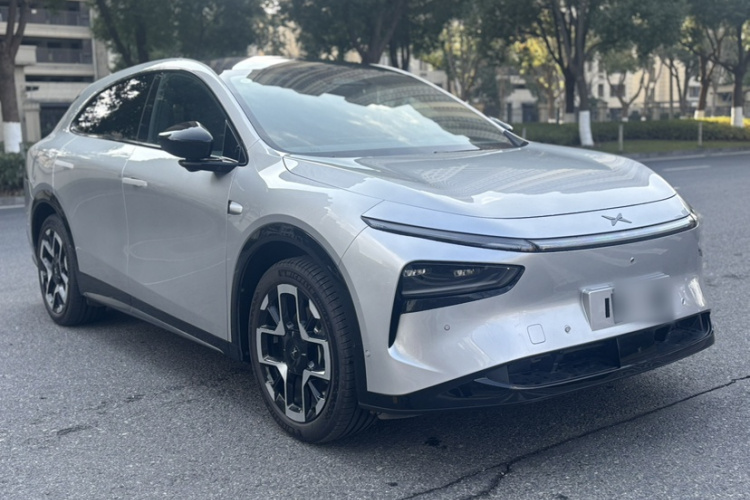 小鹏G7 2025款 702 超长续航 Max车身外观6005