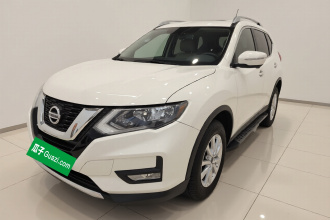 日产 奇骏 2017款 2.0L CVT舒适版 2WD