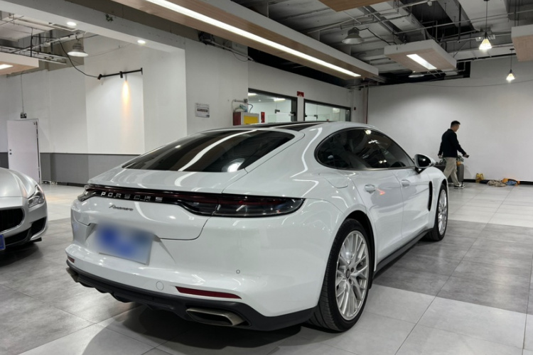 保时捷 2023款 Panamera 2.9T车身外观6004