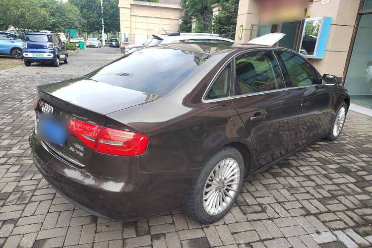 奥迪A4L 2015款 35 TFSI 自动舒适型车身外观6005