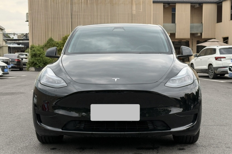 特斯拉 Model Y 2023款 后轮驱动版车身外观6003