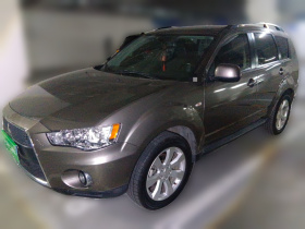 三菱 欧蓝德(进口) 2011款 劲界 2.4 时尚版