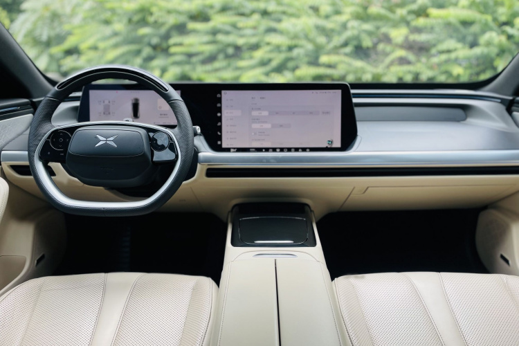 小鹏P7 2020款 670N中控内饰7002