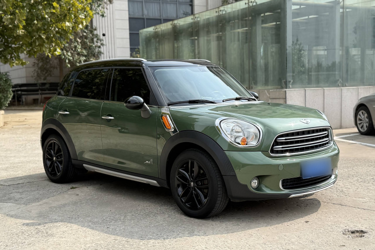 MINI Countryman 2014款 1.6T COOPER ALL4 Fun车身外观6002