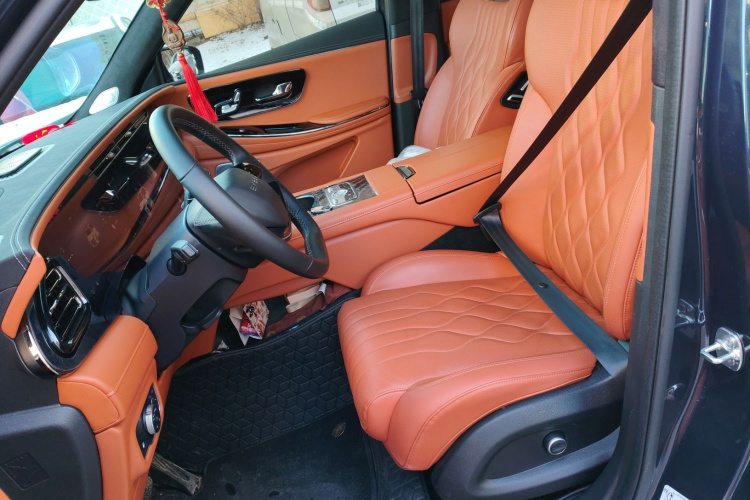 星途揽月C-DM 2025款 180 超长续航Ultra四驱 7座中控内饰19