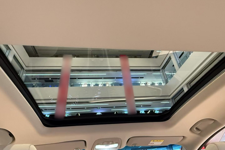 别克GL6 2019款 18T 6座精英型 国VI中控内饰7004