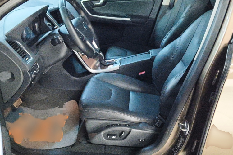 沃尔沃XC60 2017款 T5 智进升级版局部细节19