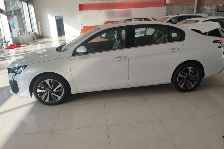 标致408 2022款 1.6T 追光版车身外观6003