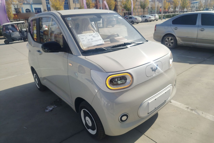 五菱汽车 宏光MINIEV 2024款 第三代 215km 青春版车身外观3