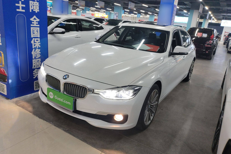 宝马3系 2019款 320Li 时尚型车身外观1