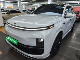 理想汽车 理想L9 2025款 Ultra 智能焕新版