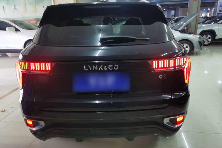 领克01 2017款 2.0T 两驱型Pro版车身外观6