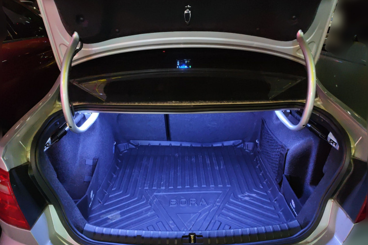 大众 宝来 2015款 质惠版 1.6L 手动舒适型中控内饰23