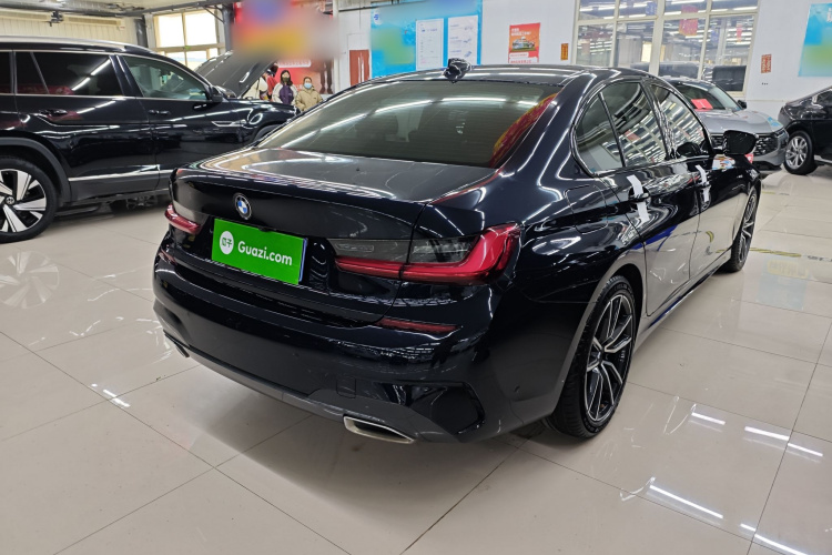 宝马3系 2020款 改款 325i M运动套装车身外观6004