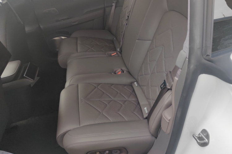 蔚来ET7 2024款 75kWh 行政签名版中控内饰21