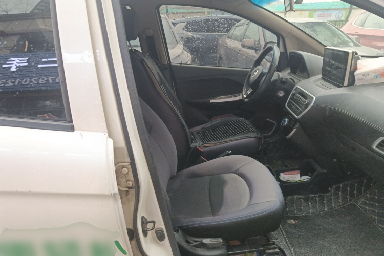 江铃集团新能源 江铃E200N 2018款 E200N 时尚型(250KM)局部细节41