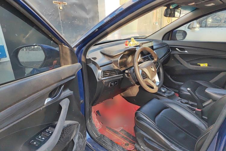 宝骏360 2018款 1.5L 自动精英型 国V中控内饰20