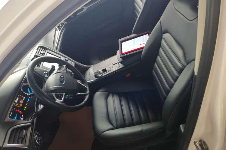 福特 蒙迪欧 2018款 EcoBoost 180 智控时尚型 国VI中控内饰19