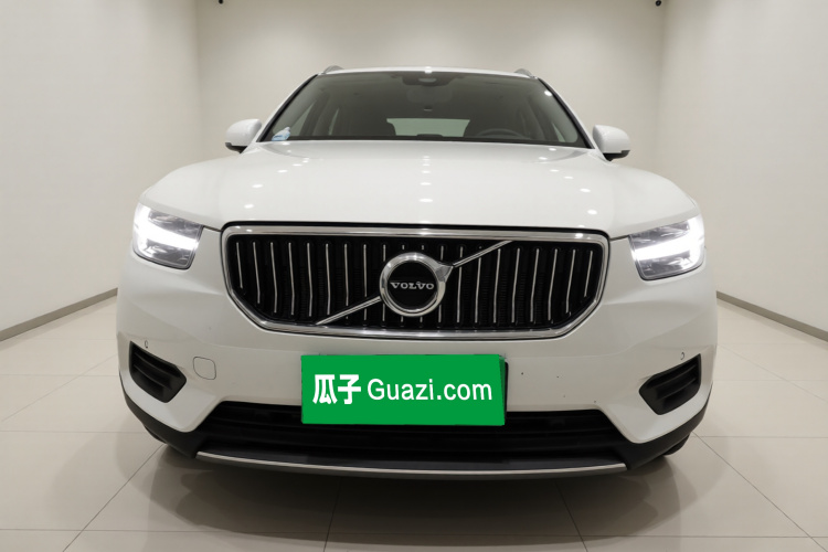 沃尔沃XC40 2021款 T4 四驱智行时尚版车身外观2