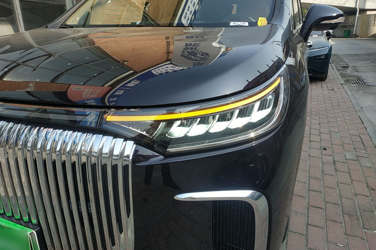 岚图汽车 岚图梦想家 2025款 PHEV 四驱旗舰鲲鹏版局部细节36