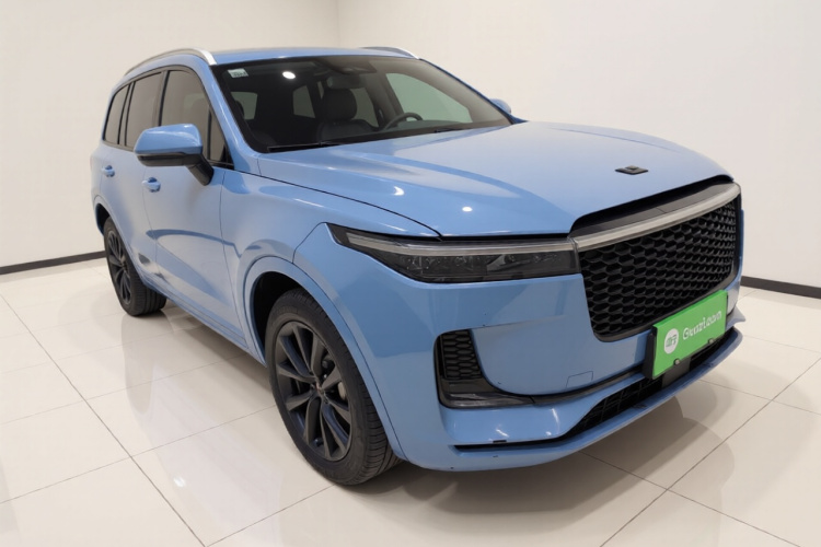 理想汽车 理想ONE 2021款 增程6座版车身外观3