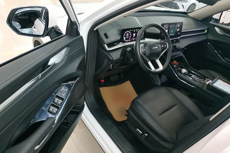 哈弗H6 2021款 第三代 2.0T 自动两驱Max中控内饰7003