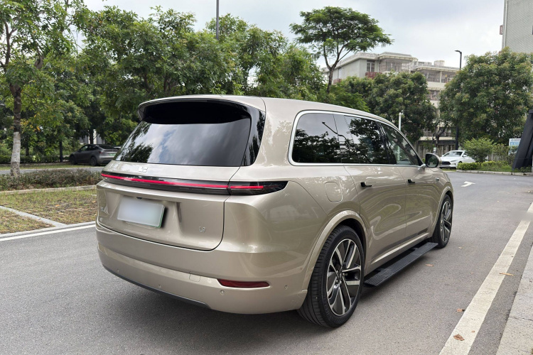 理想汽车 理想L9 2024款 Ultra车身外观6007