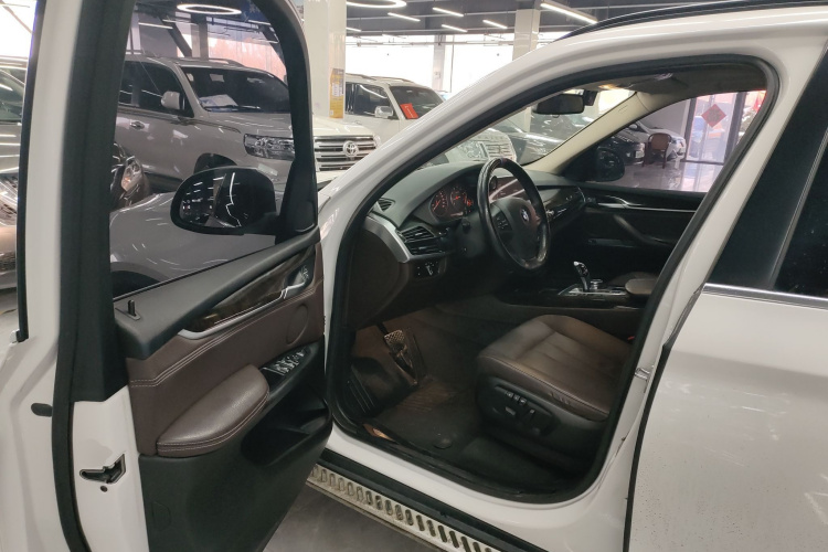宝马X5(进口) 2015款 xDrive28i中控内饰7003