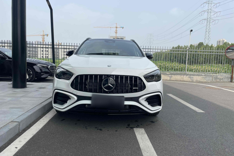 奔驰GLA AMG 2024款 AMG GLA 35 4MATIC车身外观6001