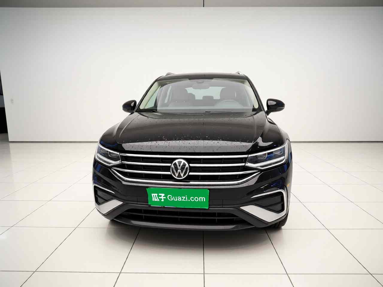 大众 途观L 2023款 300TSI 自动两驱智享版(1)