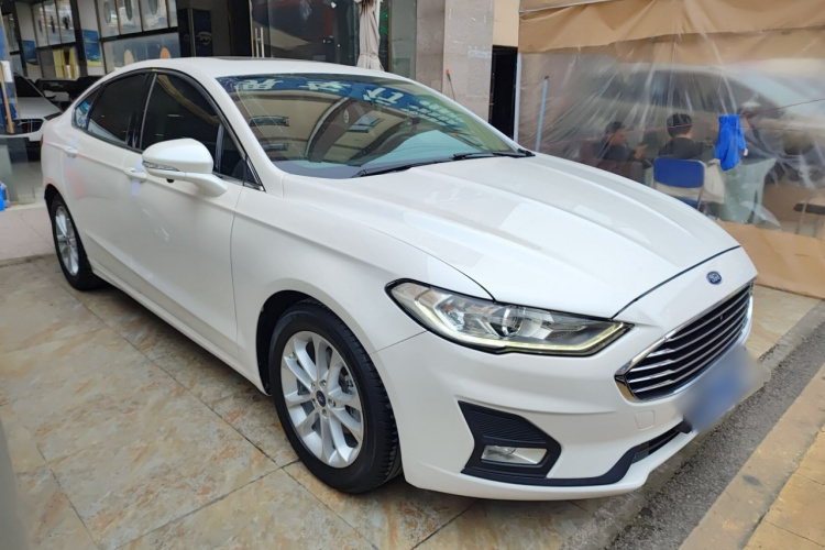 福特 蒙迪欧 2018款 EcoBoost 200 智控时尚型 国VI车身外观3