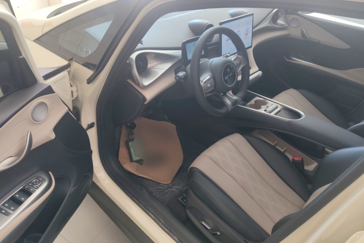 比亚迪 海豚 2023款 420km 时尚版中控内饰20