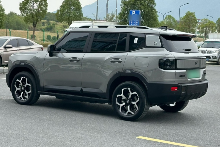 捷途山海T1 2024款 150km 向湖车身外观6006