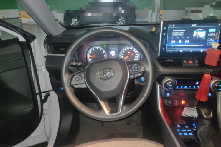 丰田 威兰达 2021款 2.0L CVT四驱豪华版局部细节13