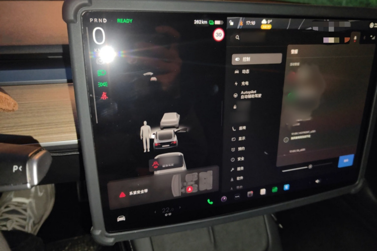 特斯拉 Model 3 2022款 后轮驱动版局部细节14