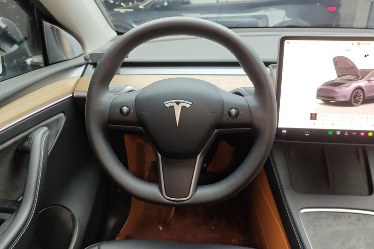 特斯拉 Model Y 2022款 改款 后轮驱动版局部细节13