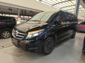 奔驰V级 2018款 V 260 尊贵版 国VI