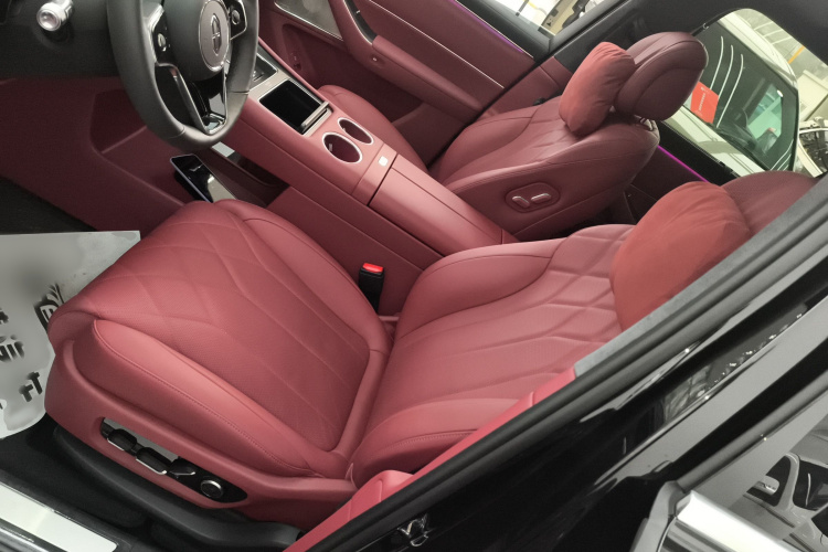 鸿蒙智行 问界M8 2025款 增程 Max+版 53.4kWh 6座版局部细节19