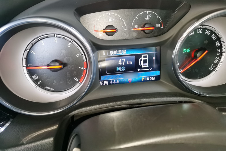 别克 君威 2019款 20T 精英型 国VI局部细节14