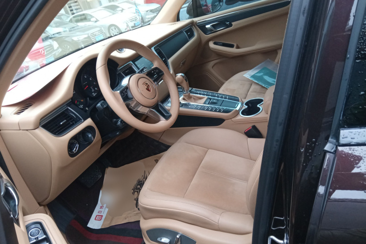 保时捷 2014款 Macan 2.0T中控内饰19