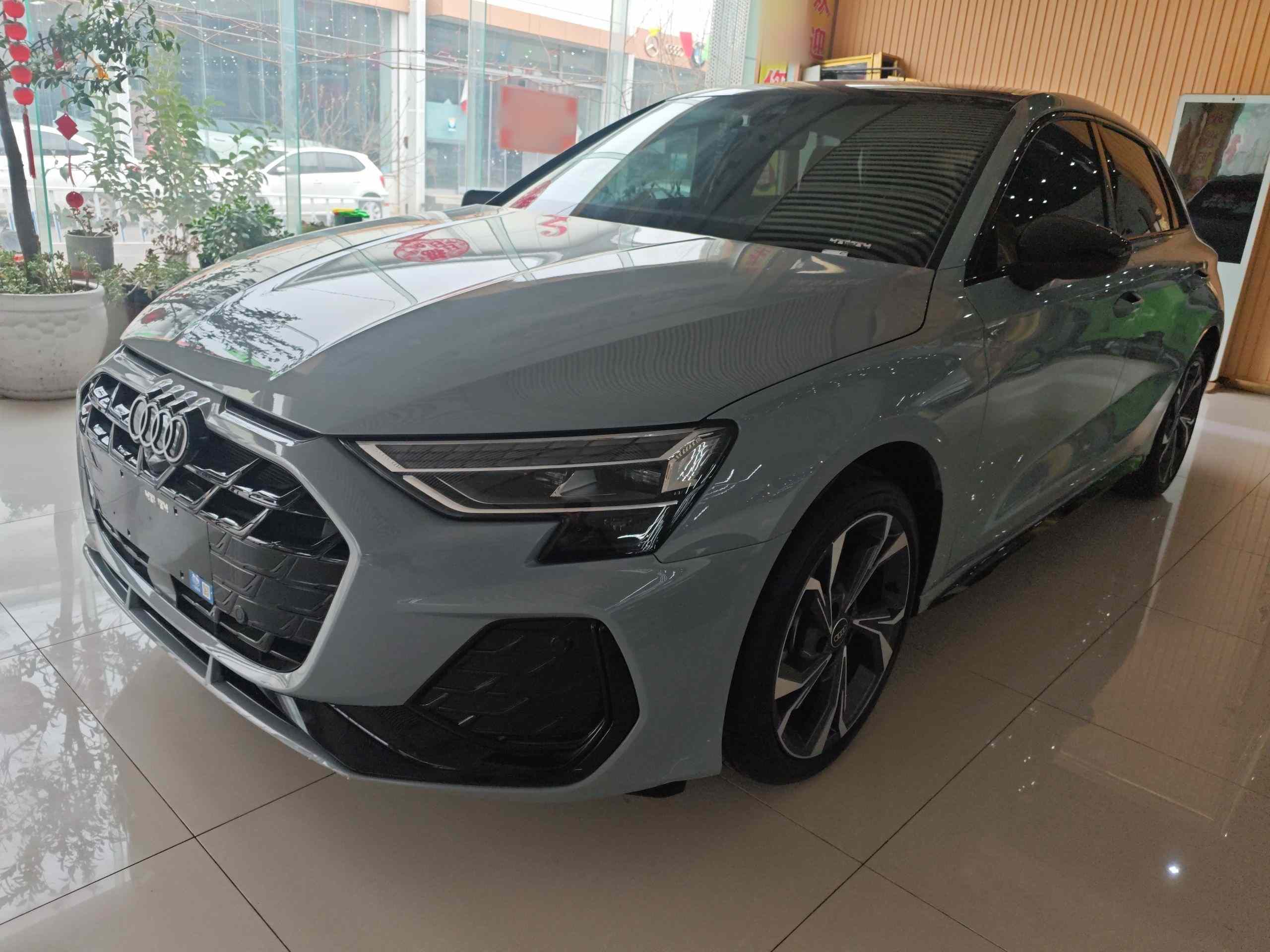 奥迪A3 2025款 Sportback 35TFSI 飞驰尊享型(2)