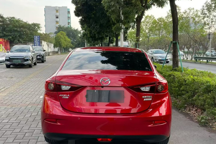 马自达3 昂克赛拉 2016款 三厢 1.5L 自动豪华型车身外观6008