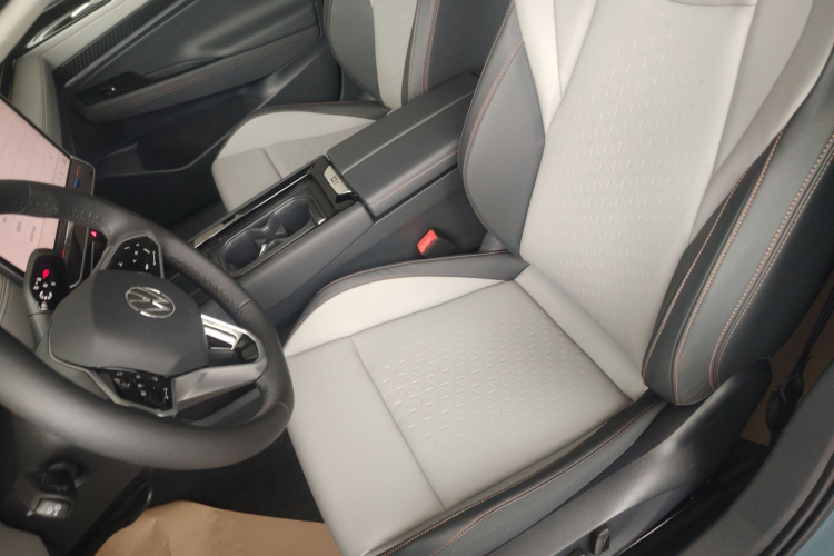 大众ID.7 VIZZION 2024款 AIR中控内饰19